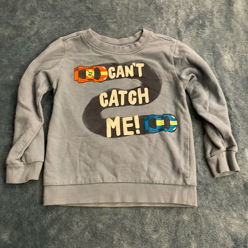 Sweatshirt
